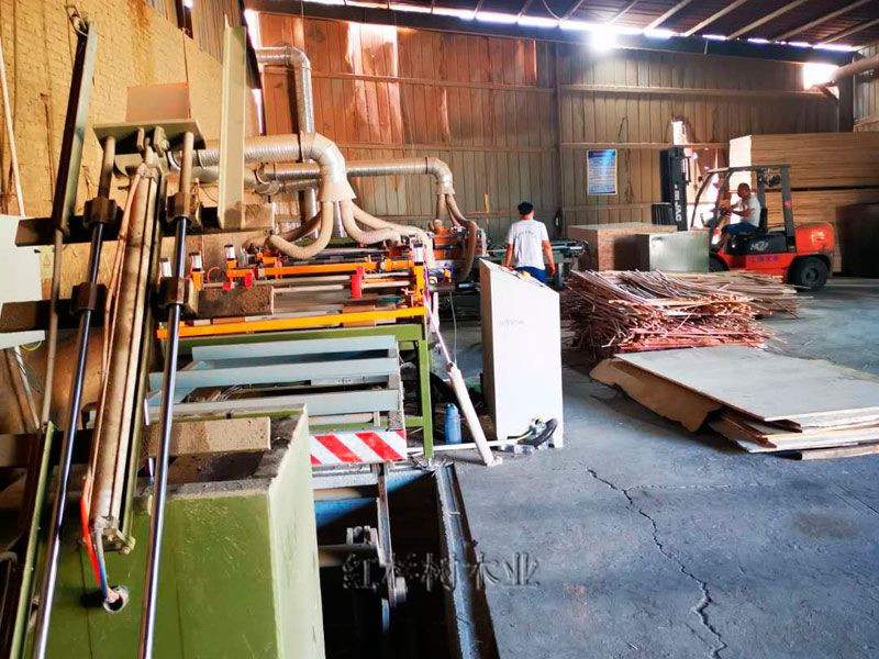 生產(chǎn)設(shè)備